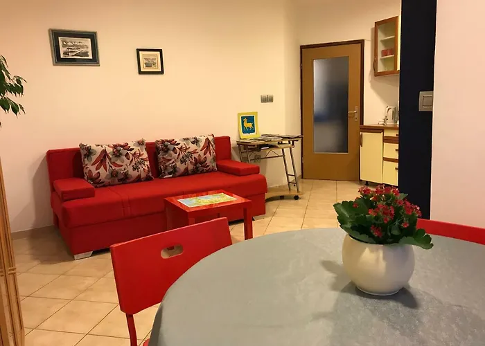 Apartment Pula Center - Near The Central Bus Station