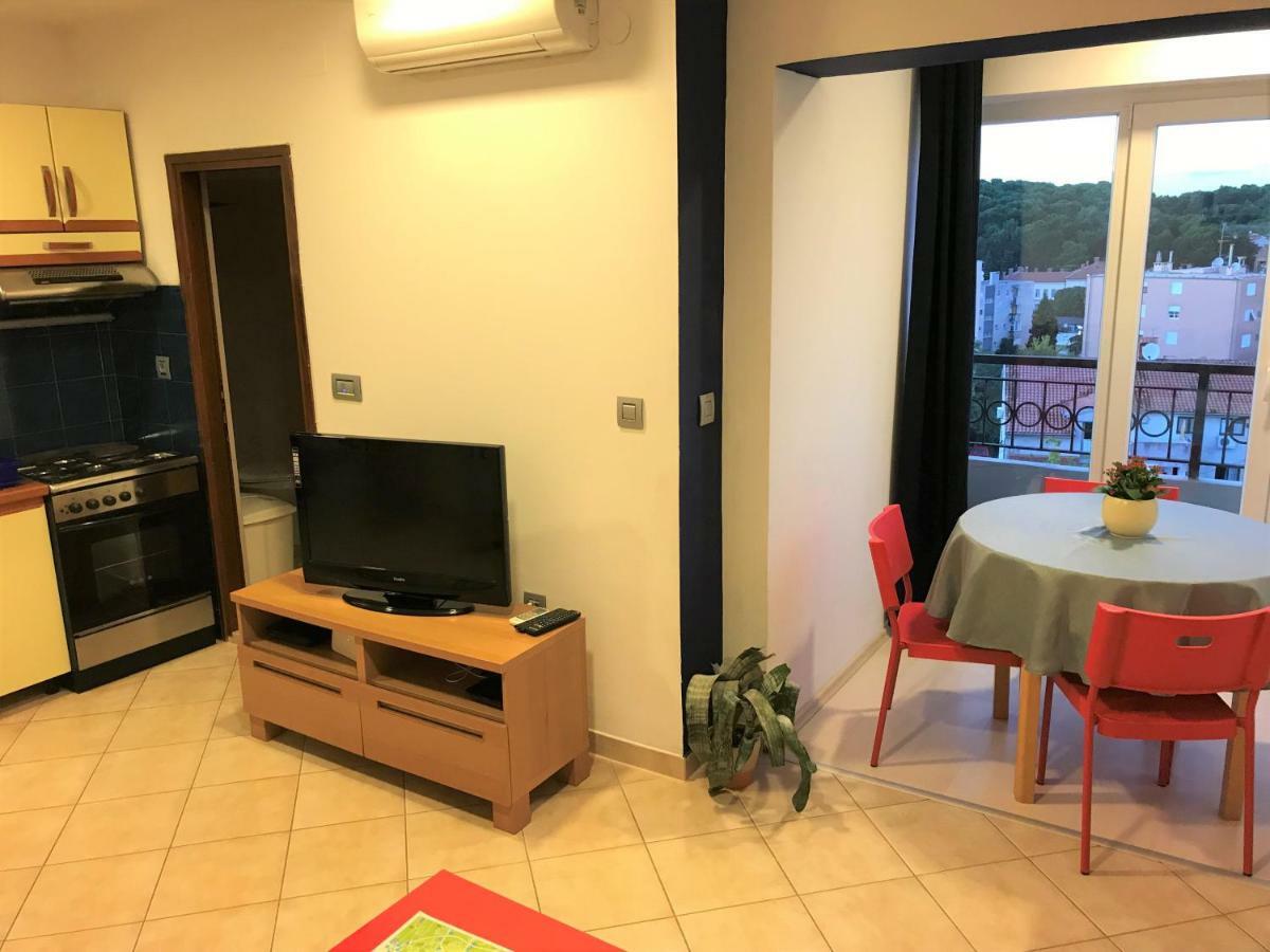 Center - Near The Central Bus Station Apartma Pula